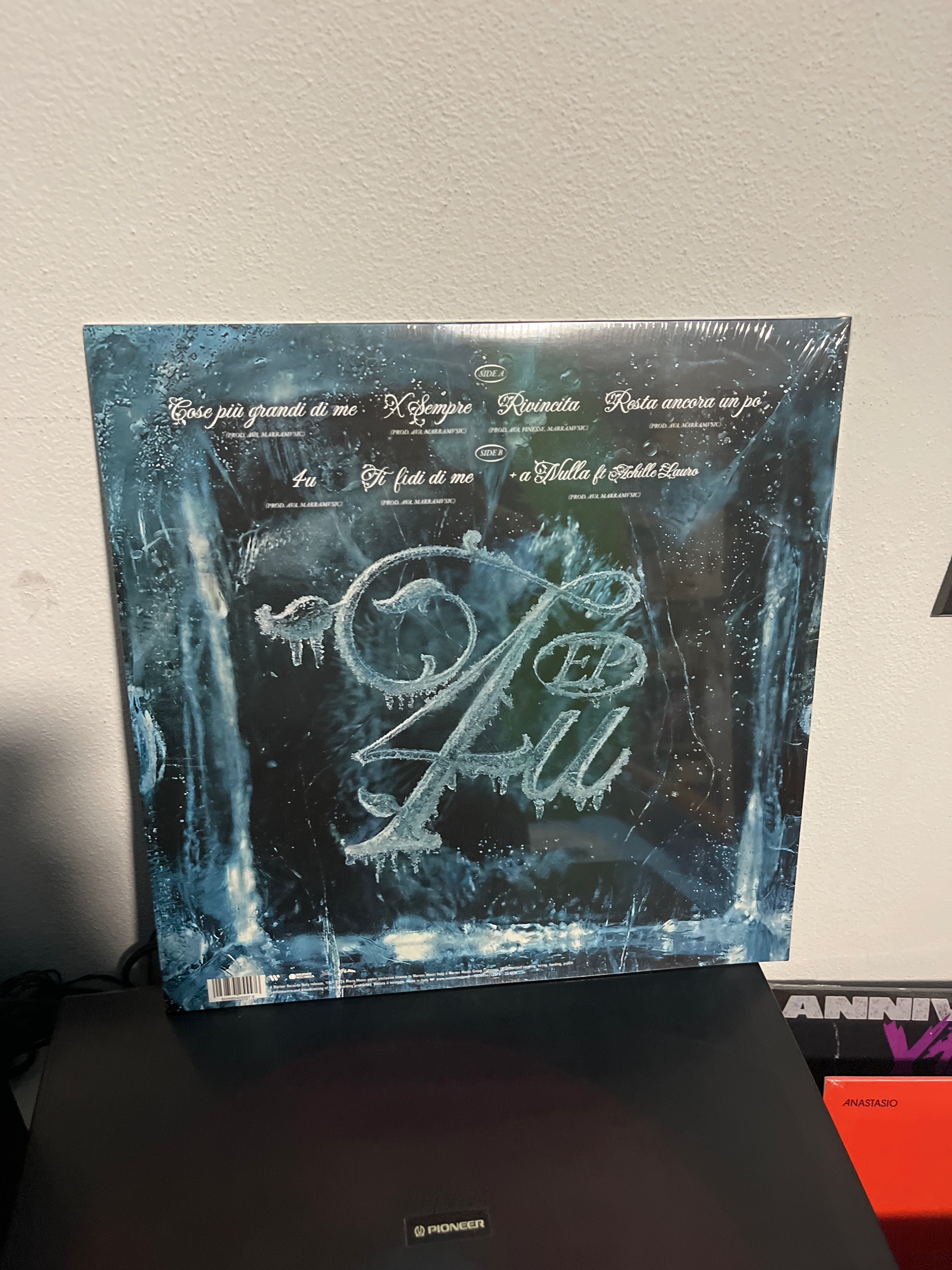 4u ep, autografato (Capo plaza)