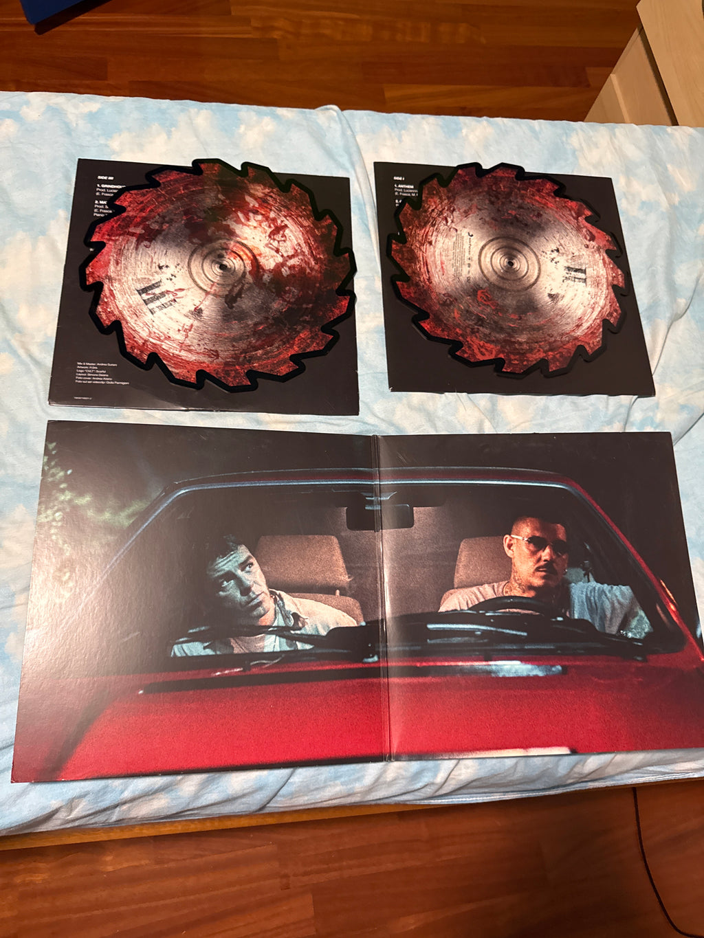 CVLT, autografato, seghettato (Salmo, Noyz narcos)