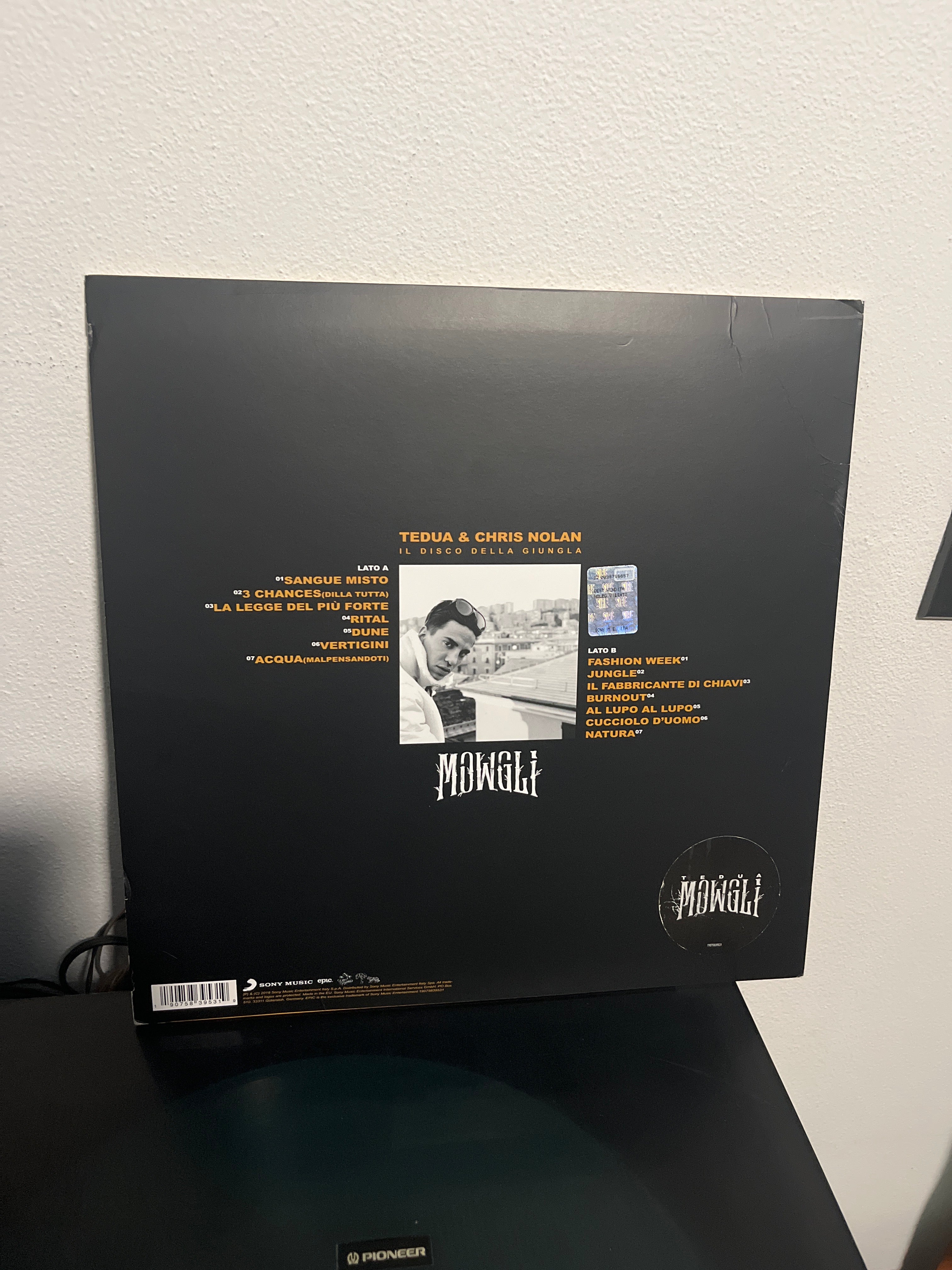 Mowgli, autografato prima stampa, cover vellutata (Tedua)