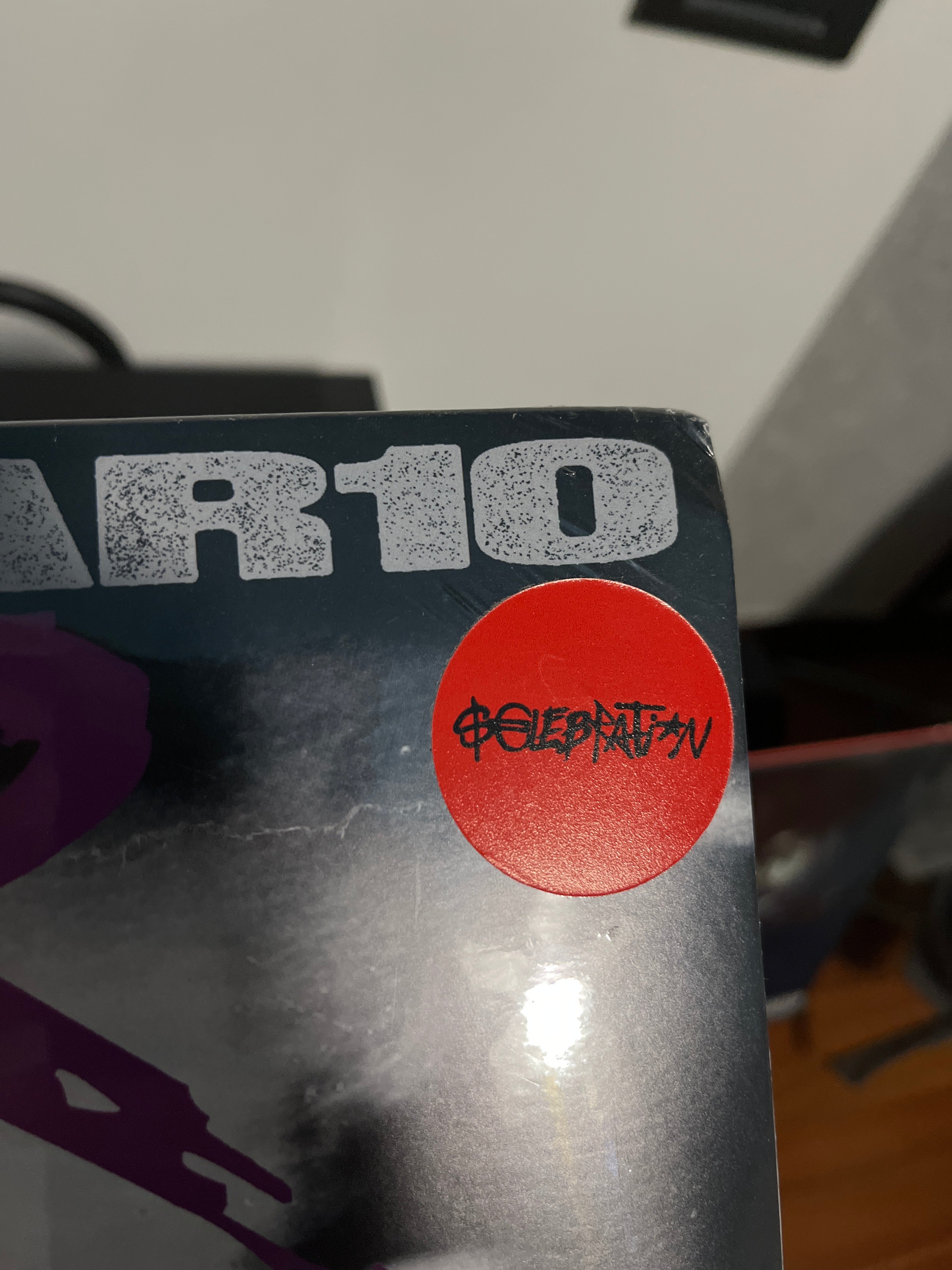 XDVR reloaded, autografato (Sfera ebbasta)