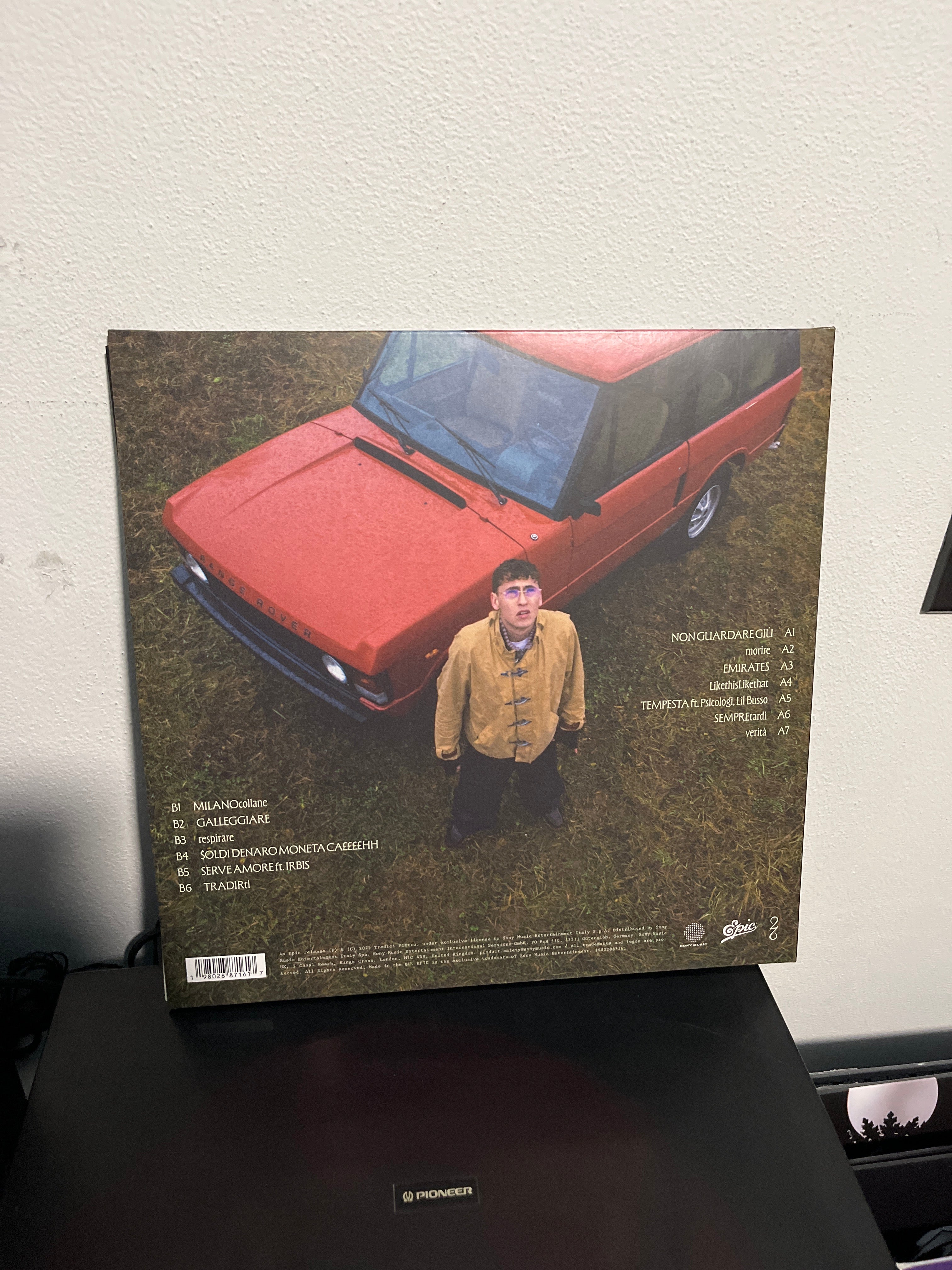 Non guardare giù, autografato (Tredici pietro)