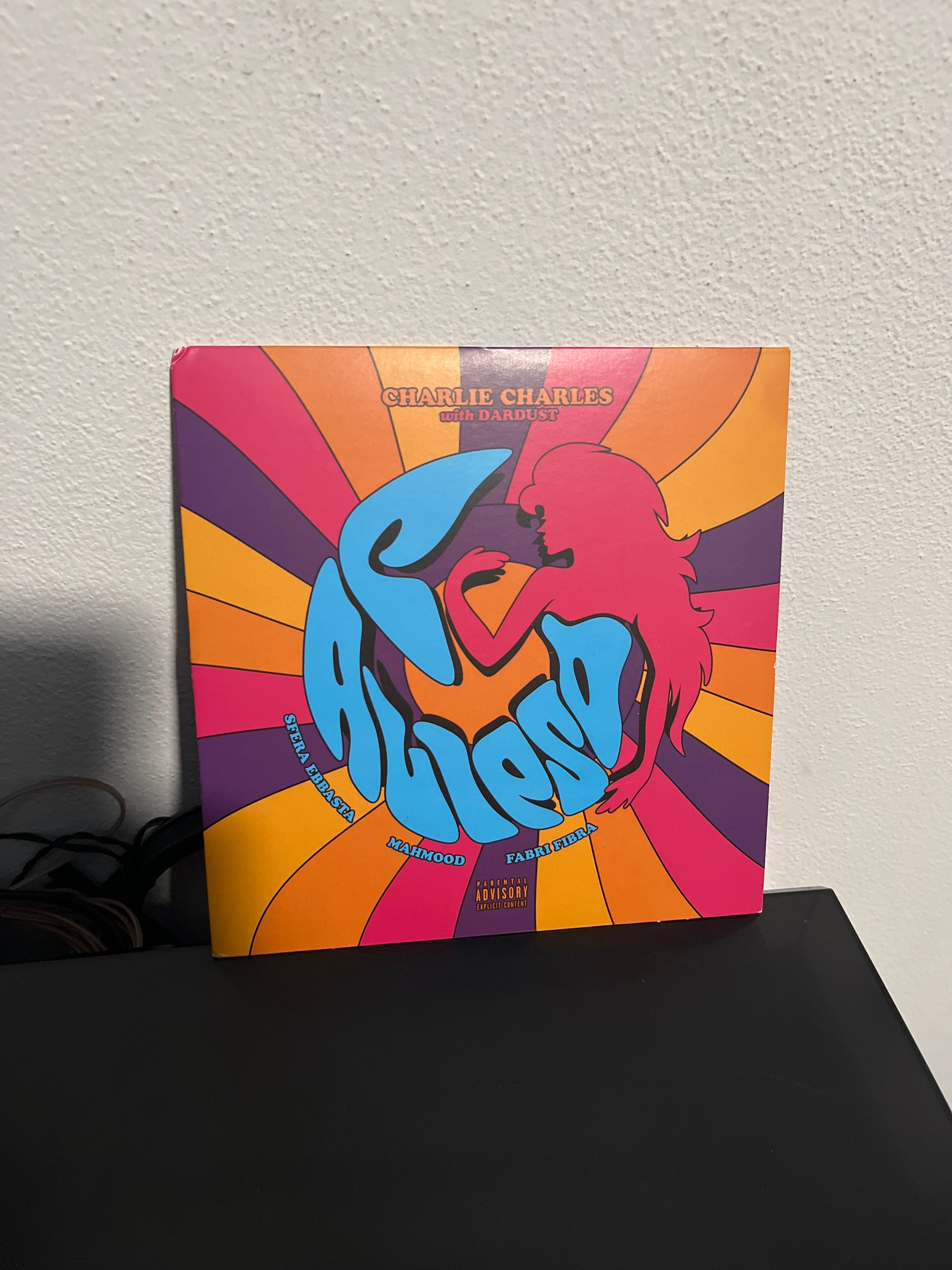 Calipso, 45giri (Sfera ebbasta, Mahmood, Fabri fibra, Charlie charles)