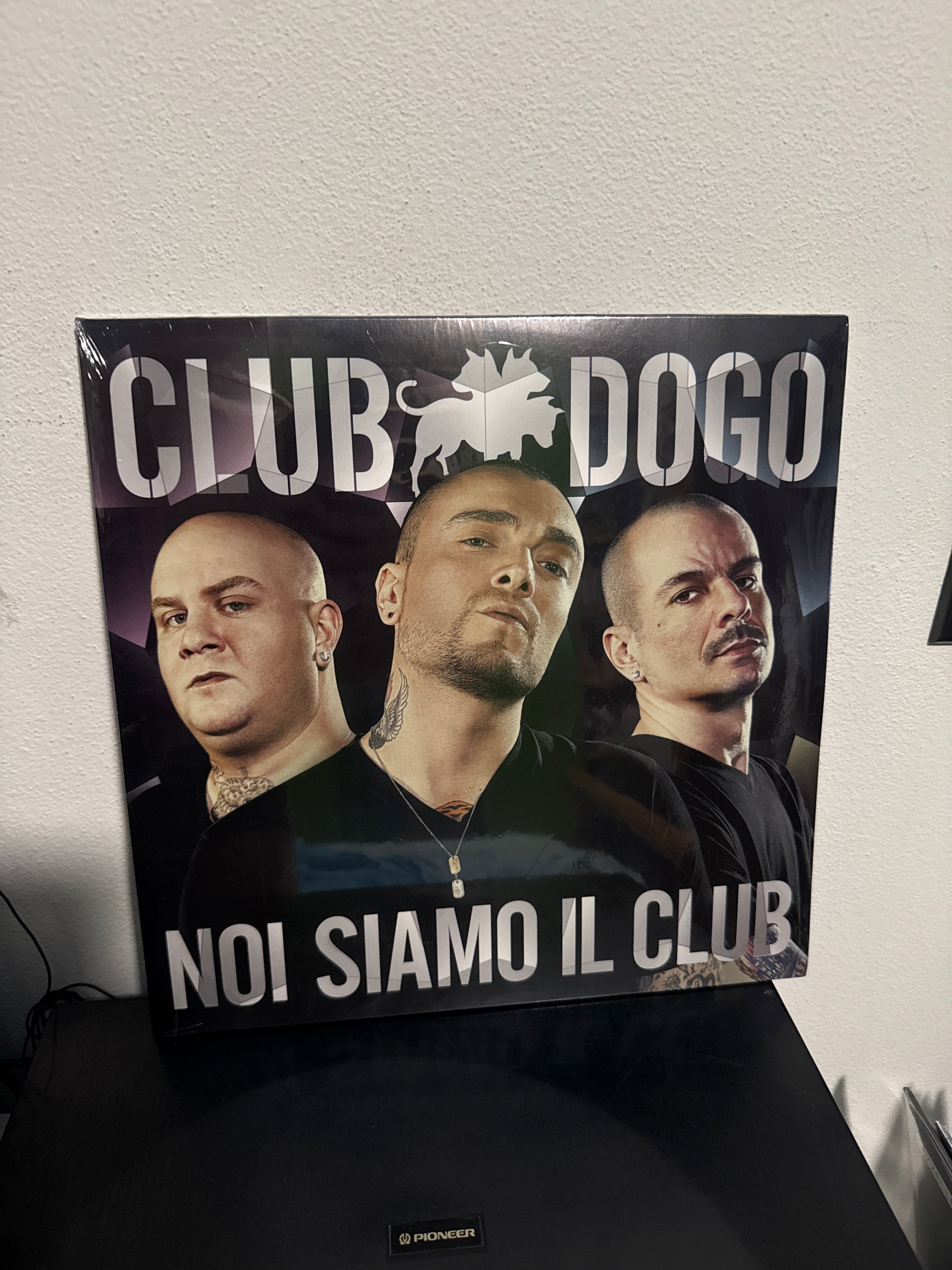 Noi siamo il club (Club dogo)