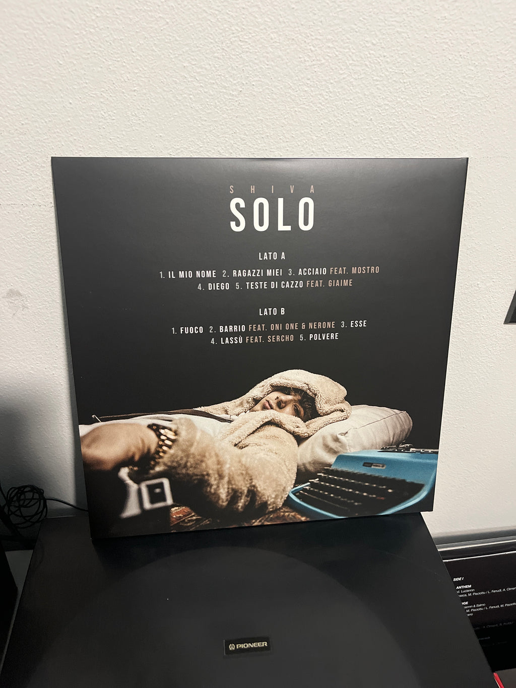 Solo (Shiva)