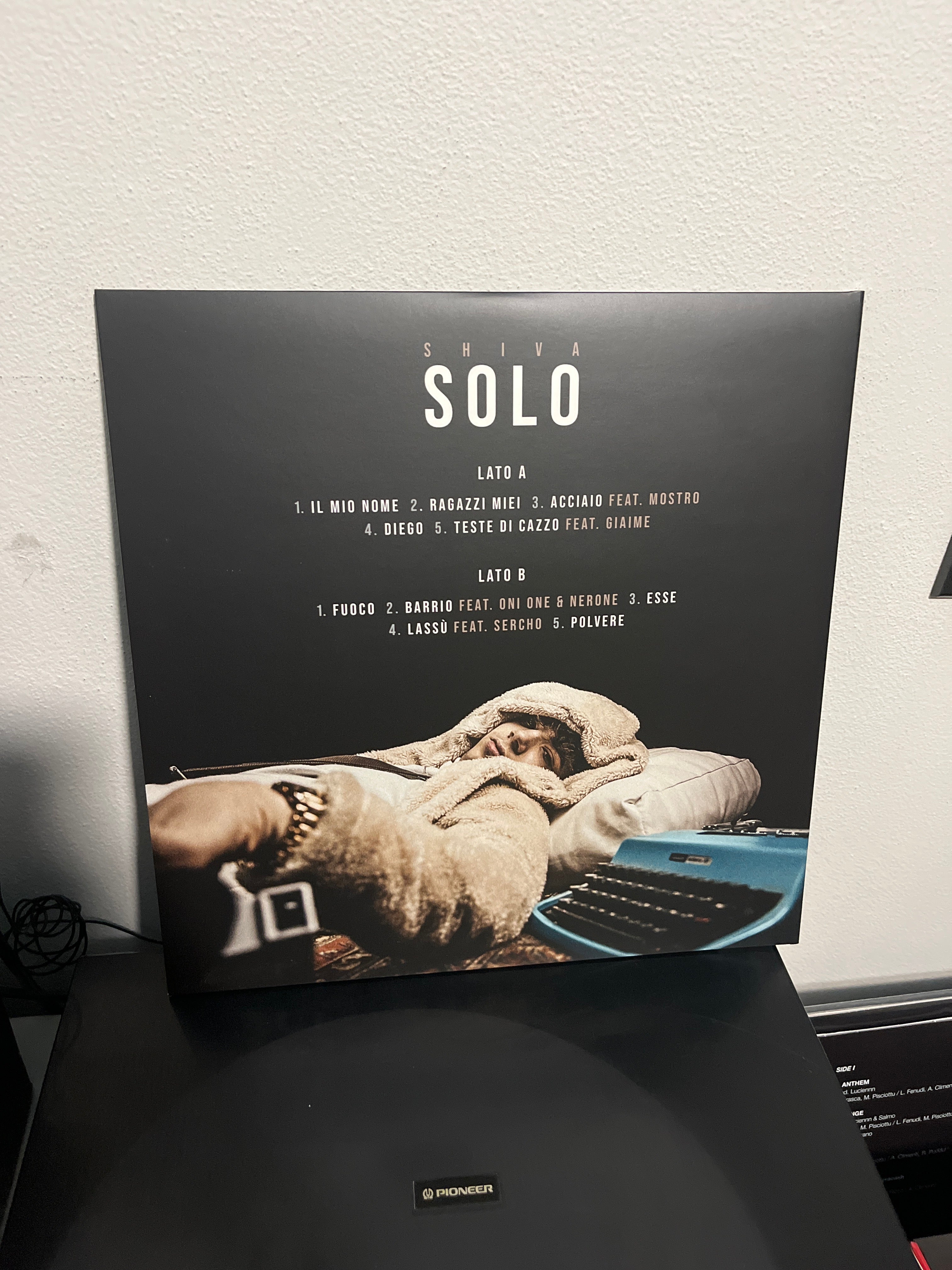 Solo (Shiva)