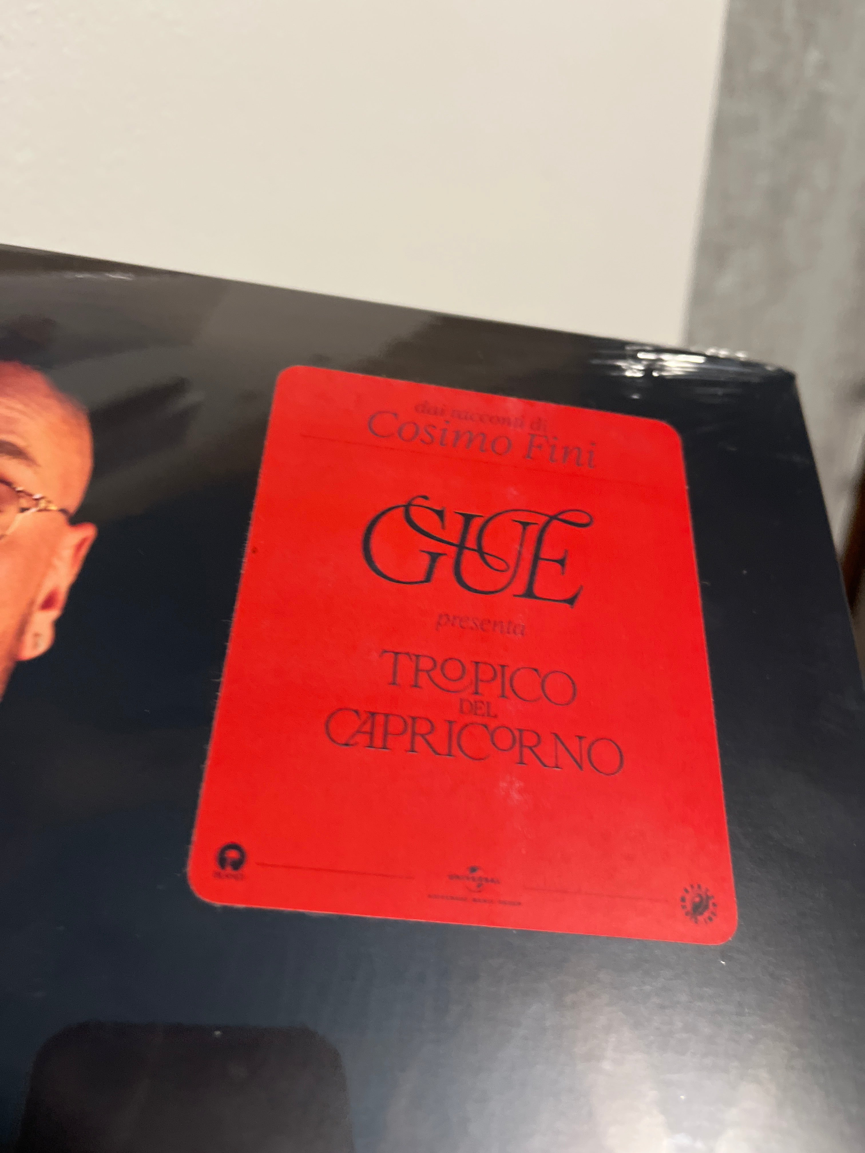 Tropico del capricorno, autografato rosso (Guè)