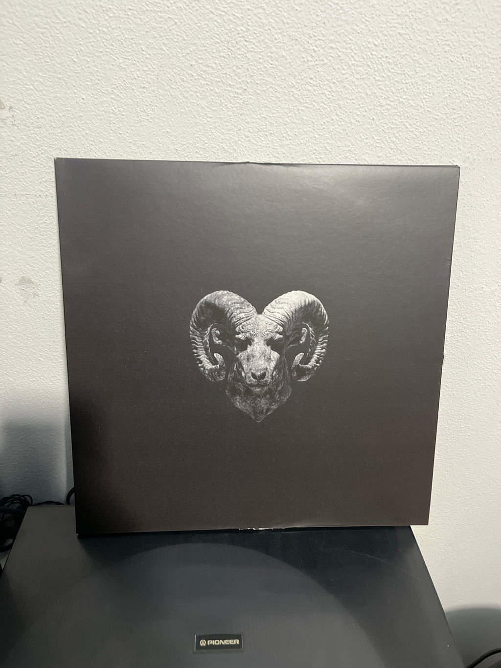 Ferite, autografato, seghettato (Capo plaza)