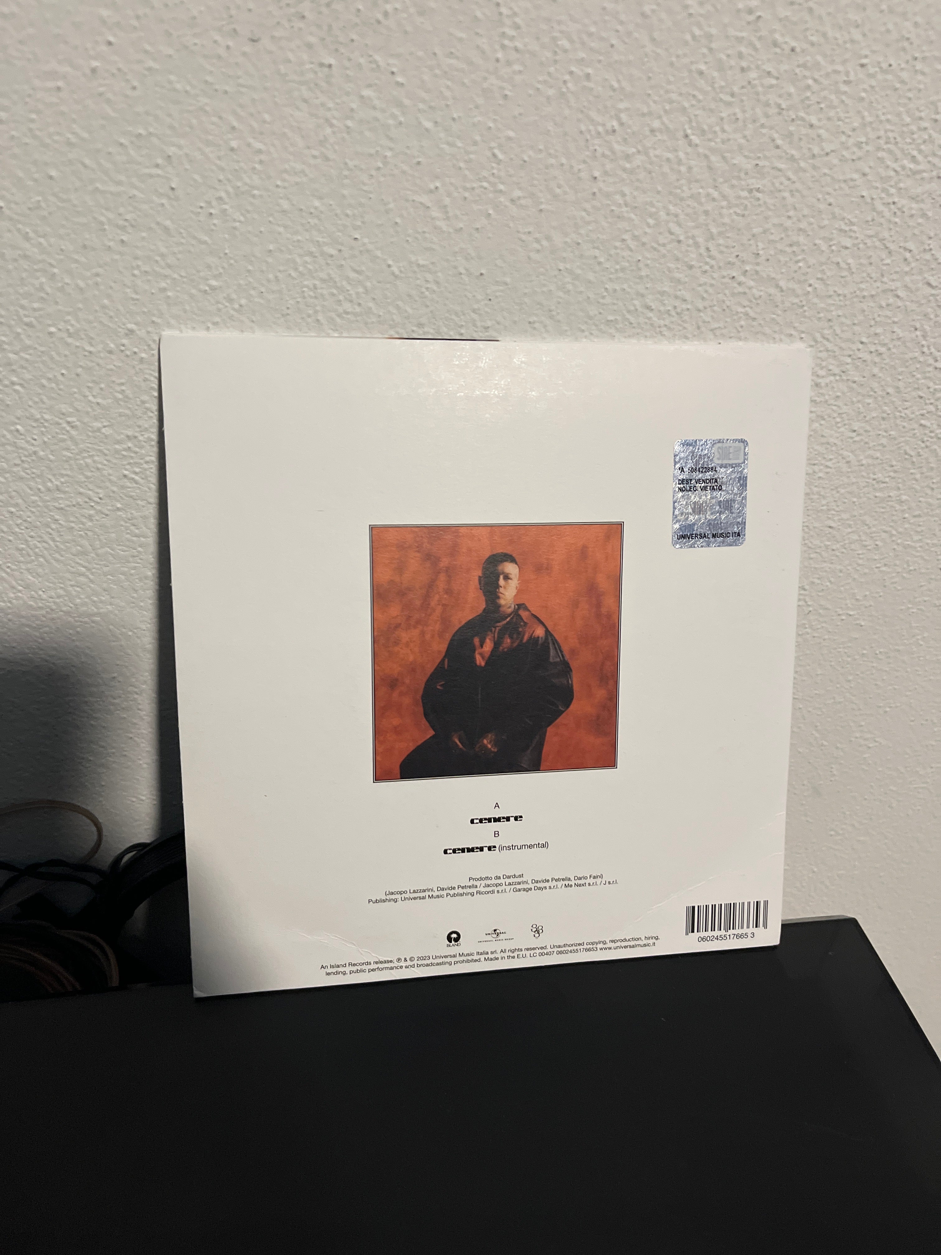 Cenere, 45giri (Lazza)