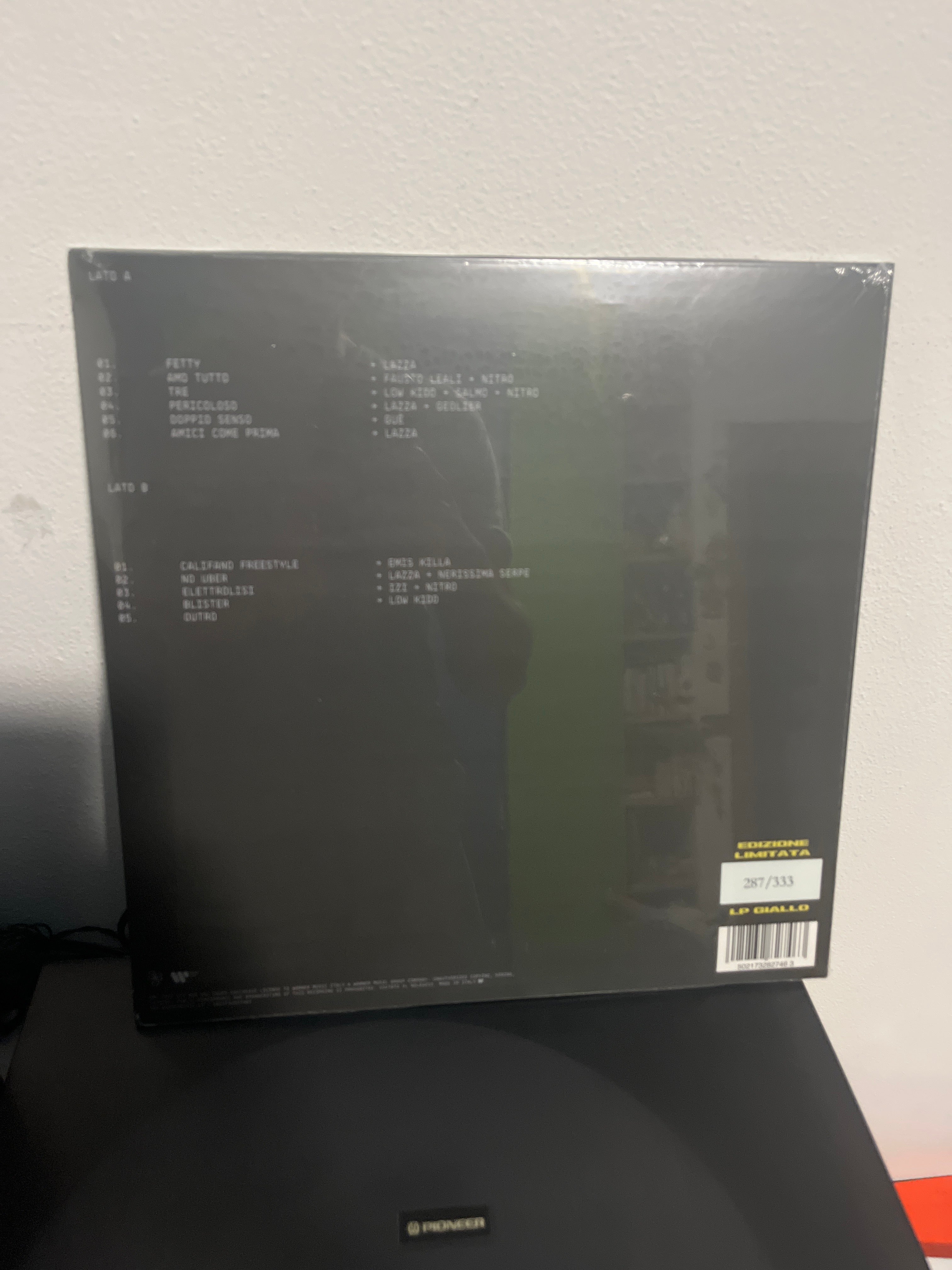 Ostil3, autografato giallo (333 mob)