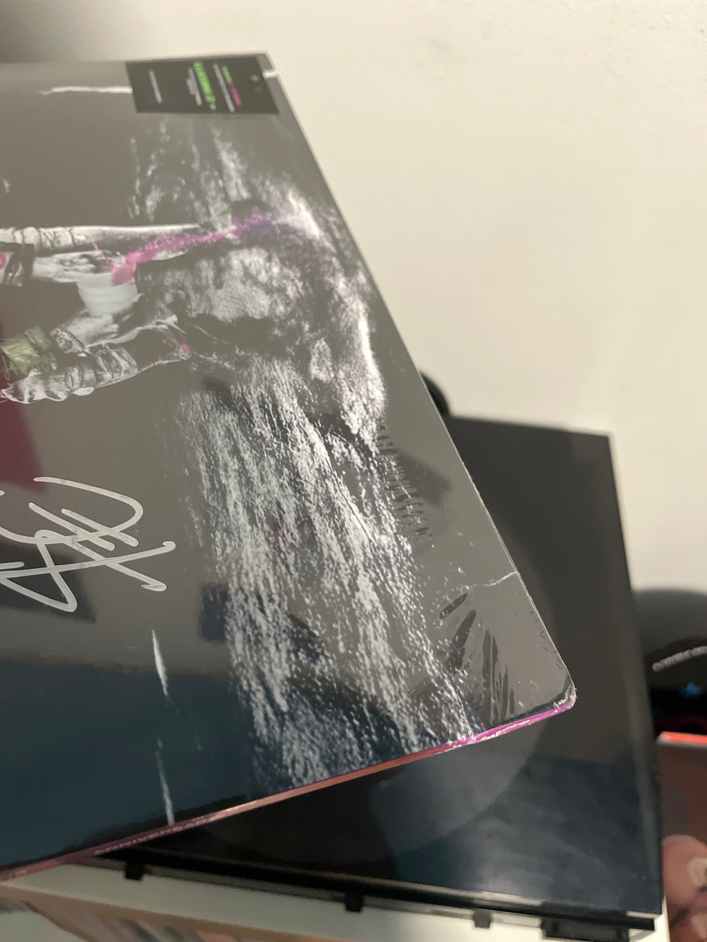 XDVR reloaded, autografato (Sfera ebbasta)