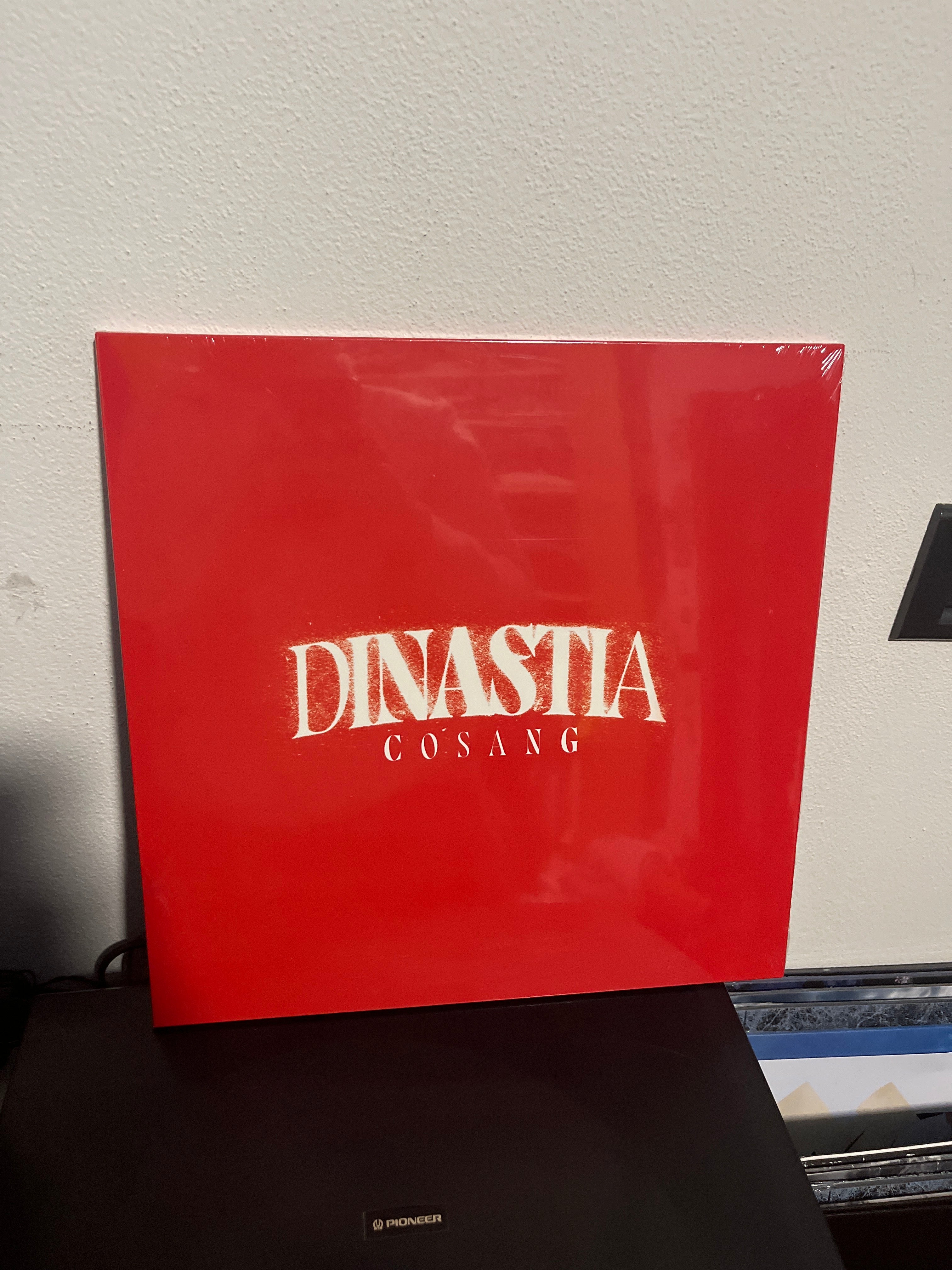 Dinastia, box autografato (Cosang)