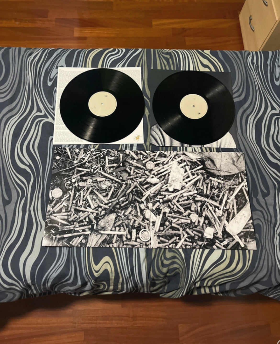 Squallor (Fabri fibra)