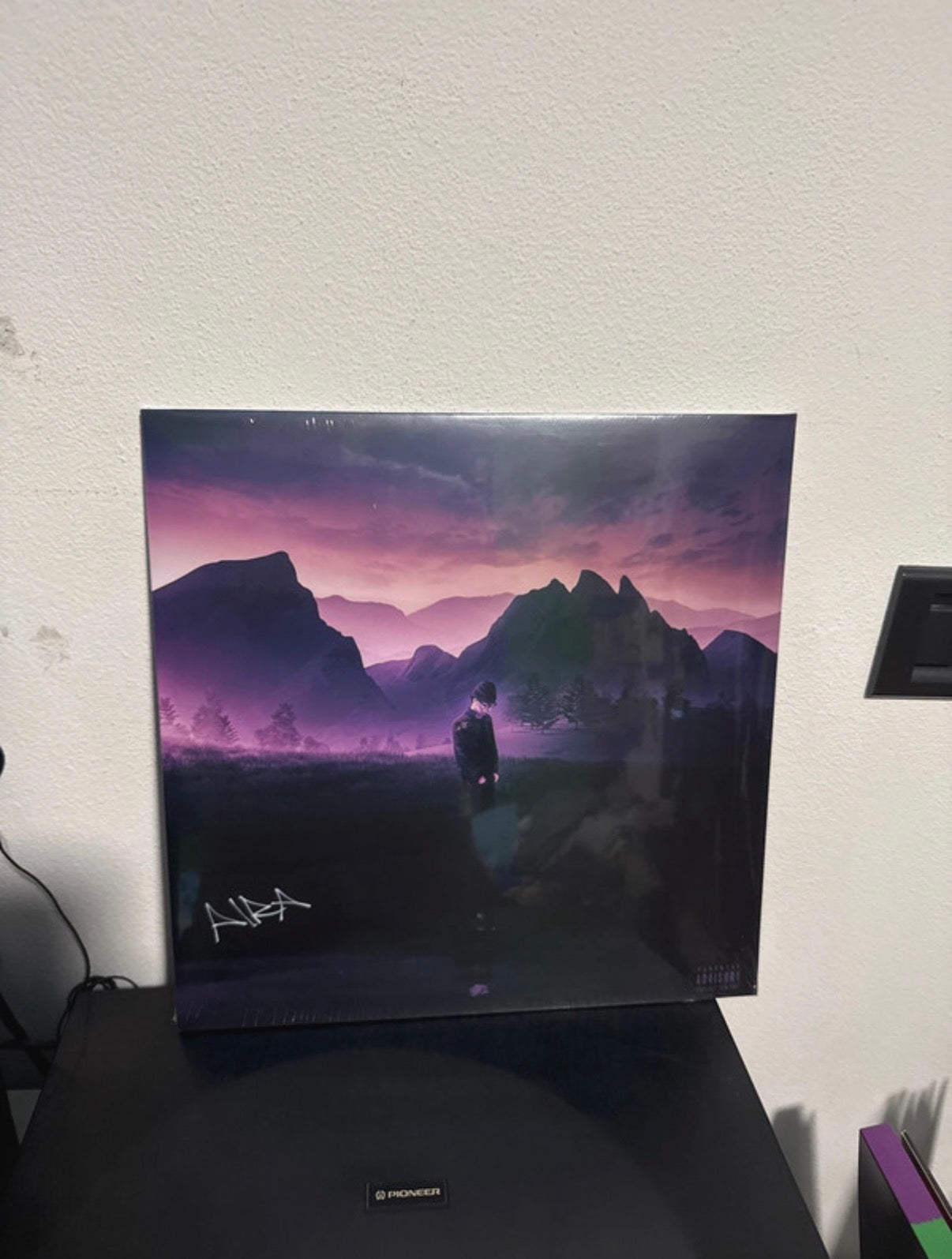 All in, autografato (Aira)